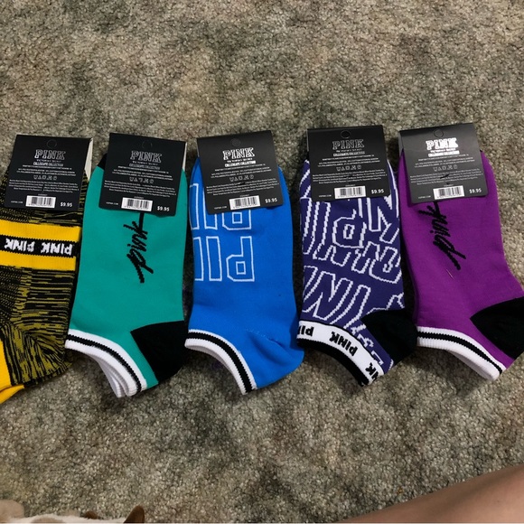 Bundle Of VS PINK Socks - Picture 2 of 2